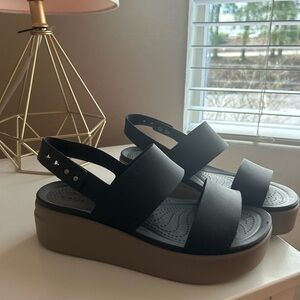 Crocs Platform Sandals